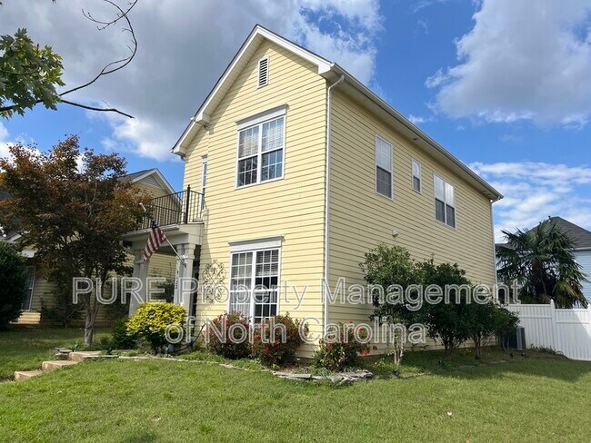 Foto del edificio - 8123 Bud Henderson Rd