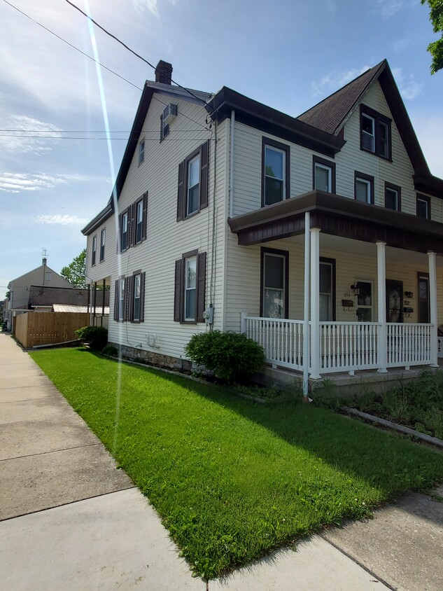 Primary Photo - 254 Franklin St