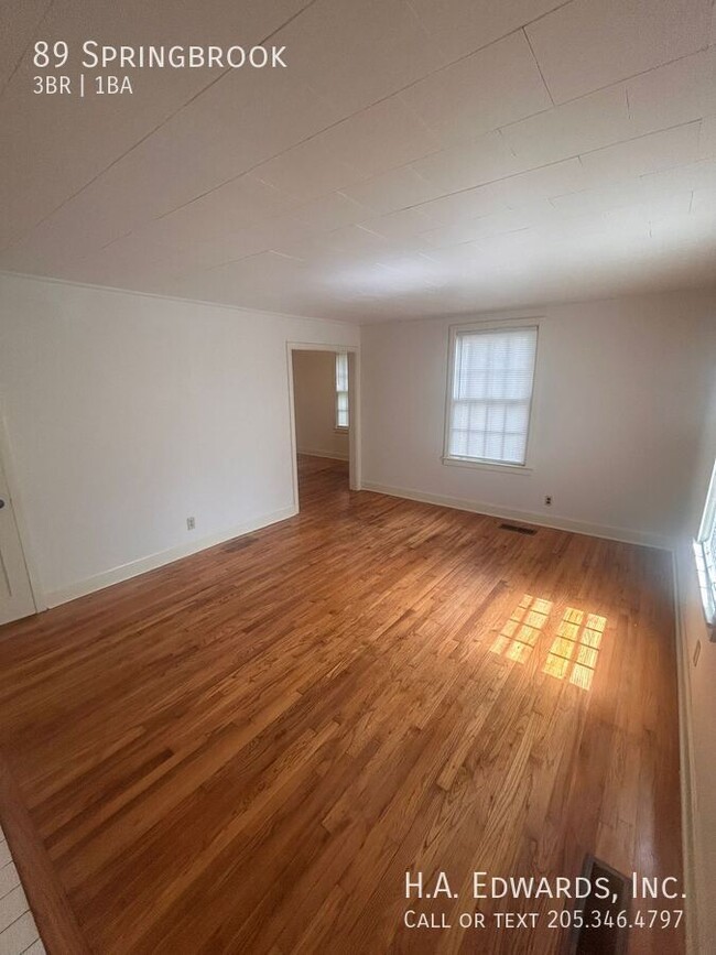 Building Photo - 89 Springbrook-