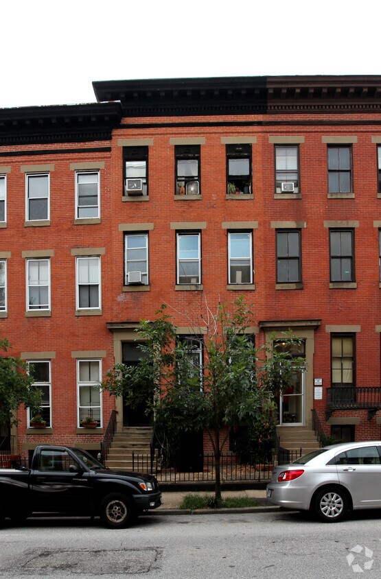 Primary Photo - 928 N Calvert St