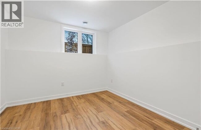 Building Photo - 781 Clare Ave