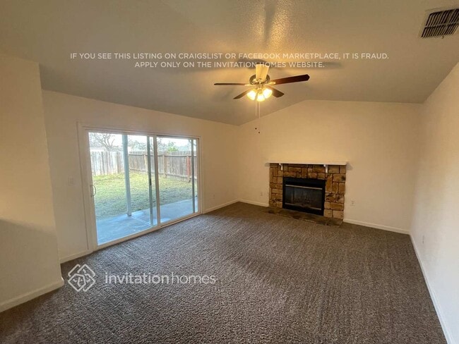 Building Photo - 7809 Caber Way