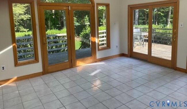 Foto del edificio - 3346 Blueberry Hill Ln