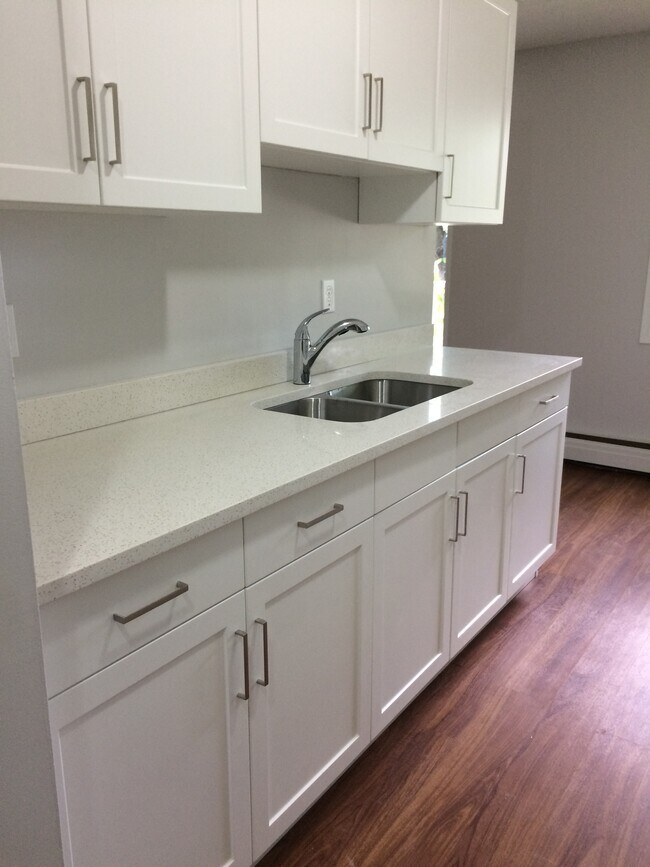 Photo du bâtiment - Darren Manor