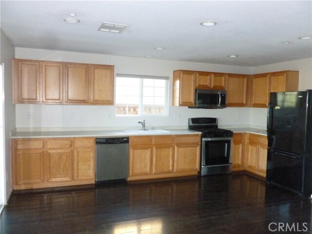 Foto del edificio - 9349 Golden Lantern Rd