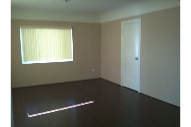 Interior - 5418 Lemon Grove Ave