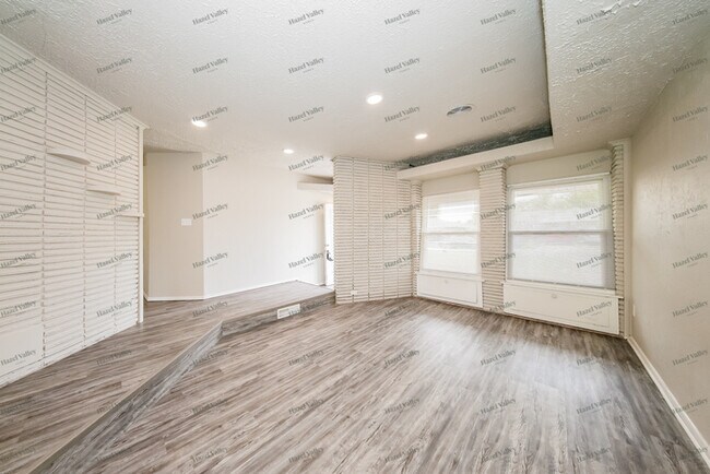 Foto del edificio - 821 SW 48th St