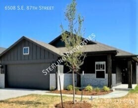 Building Photo - 6508 SE 87th St