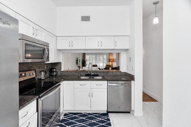 Foto del edificio - 3139 Millwood Terrace