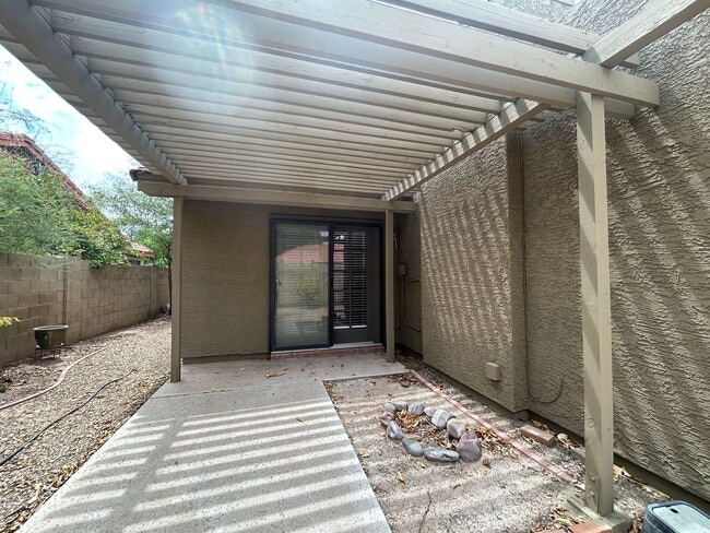 Building Photo - 1944 E Citation Ln