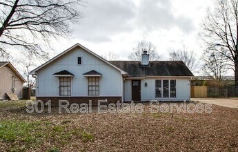 Building Photo - 7209 Lamesa Ln