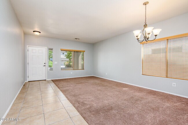 Foto del edificio - 44317 Rhinestone Rd
