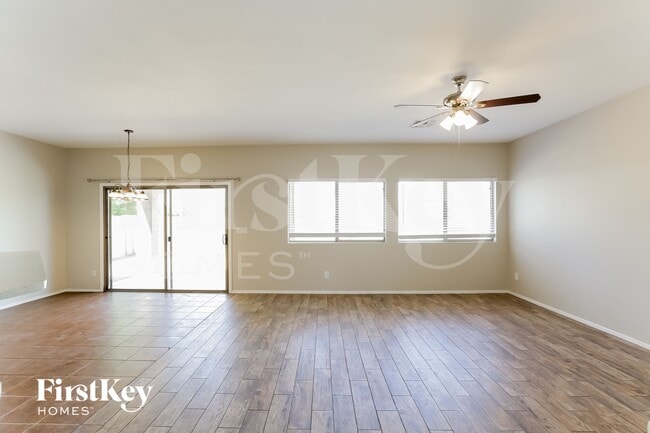 Building Photo - 3526 W Monte Way