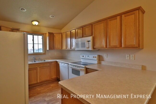 Building Photo - 1111 S Dundee Dr