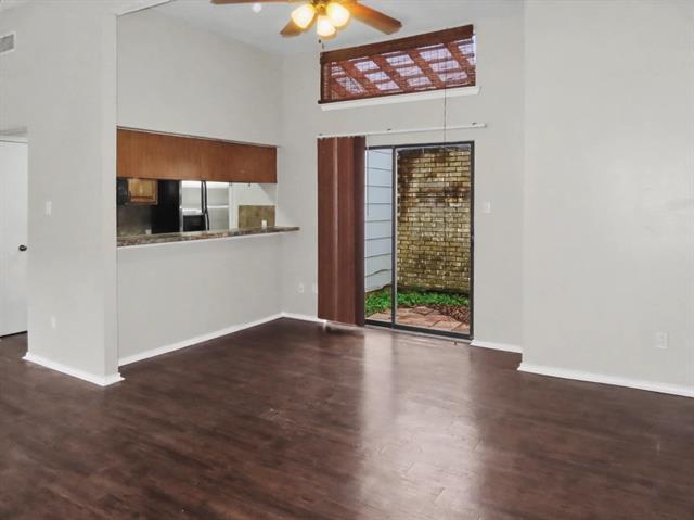 Foto del edificio - 1216 Paintbrush St