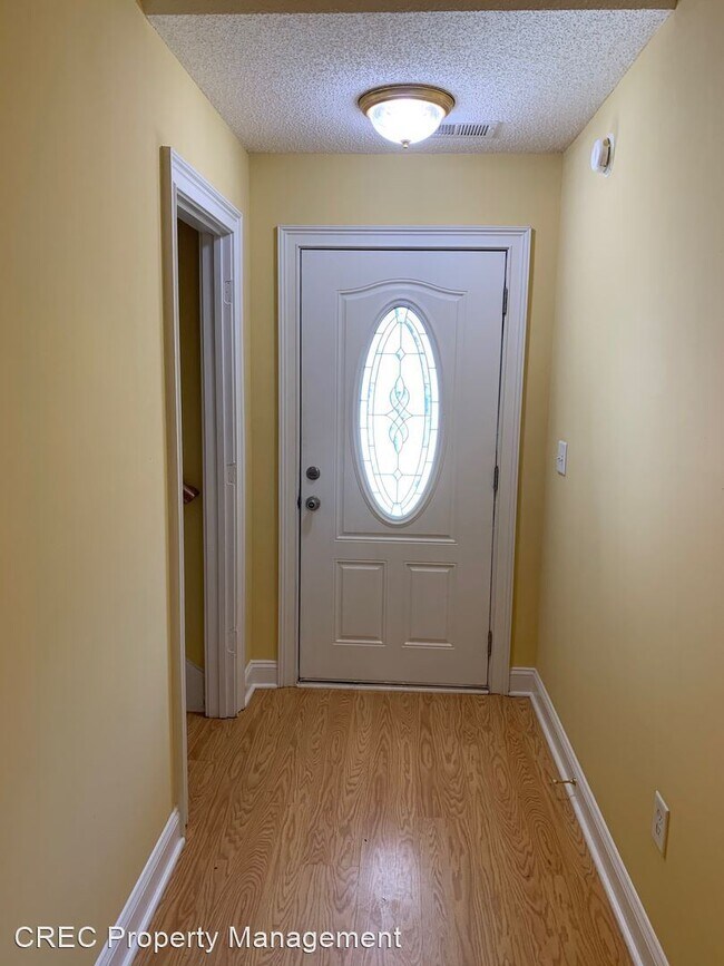 Building Photo - 4 br, 2 bath House - 3033 Penny Lane