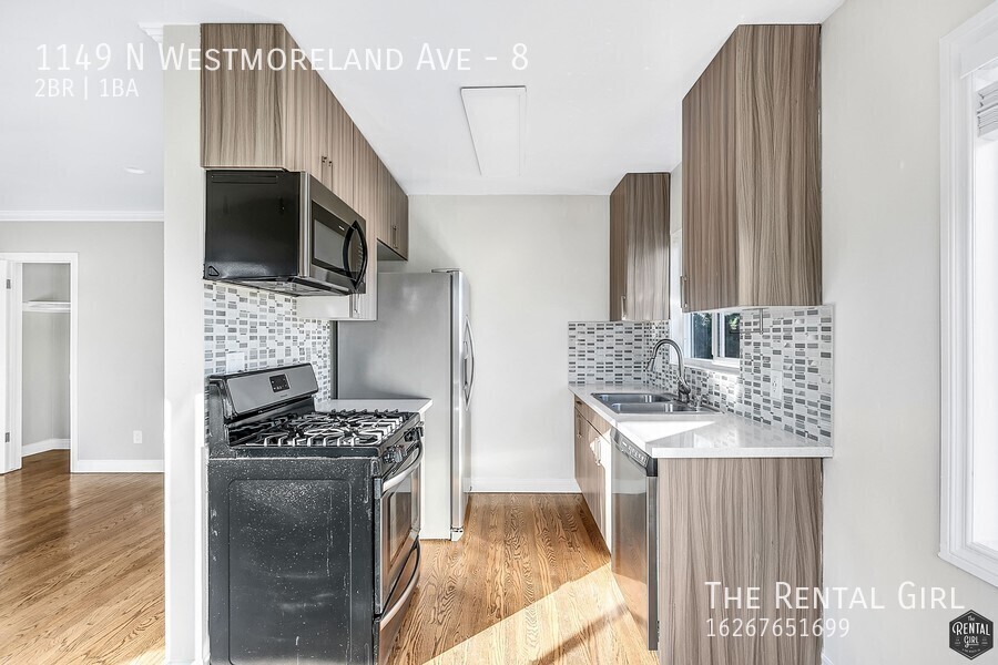 Primary Photo - Updated 2 Bedroom | Gated Parking Availabl...