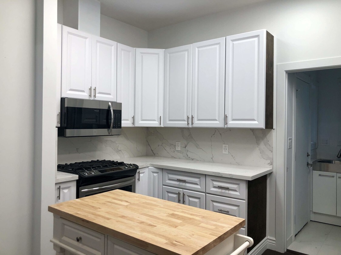 Foto principal - 2406 Clay St
