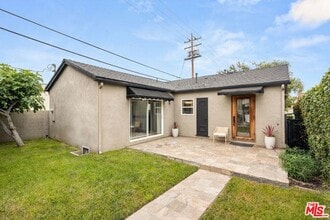 Building Photo - 419 S Almont Dr