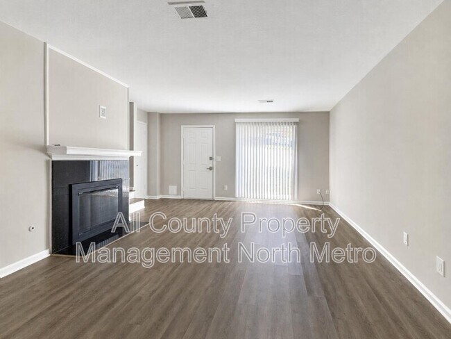 Building Photo - 130 Holcomb Ferry Rd
