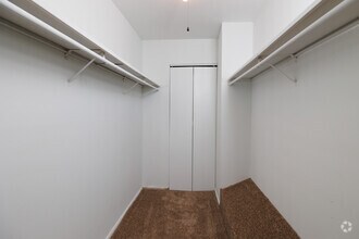 1BR, 1BA - 675SF - Closet - Black Forest Apartments