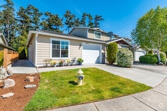 Building Photo - 1676 Stremler Dr