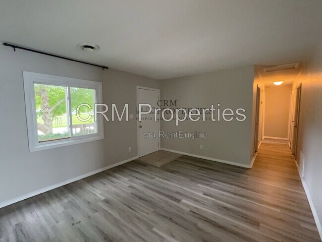 Foto del edificio - 1010 Chippewa Ln