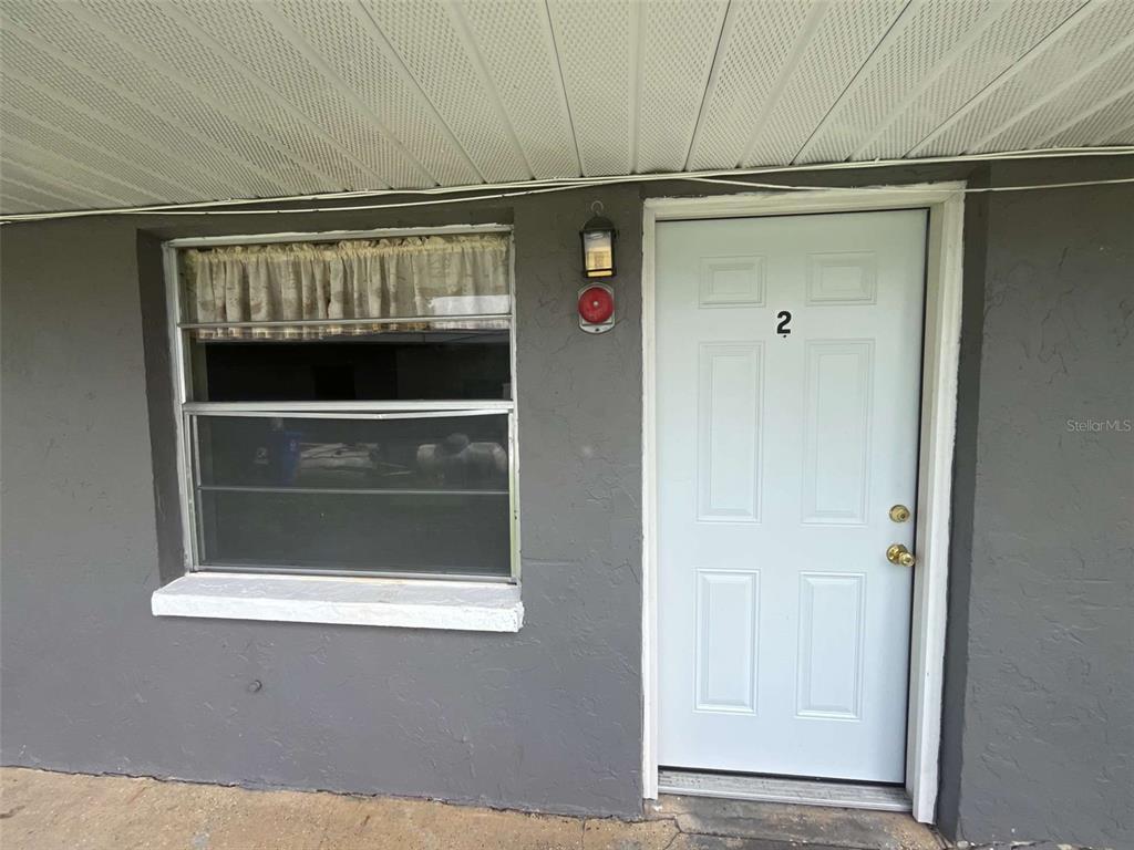 Foto principal - 214 N Chestnut Rd