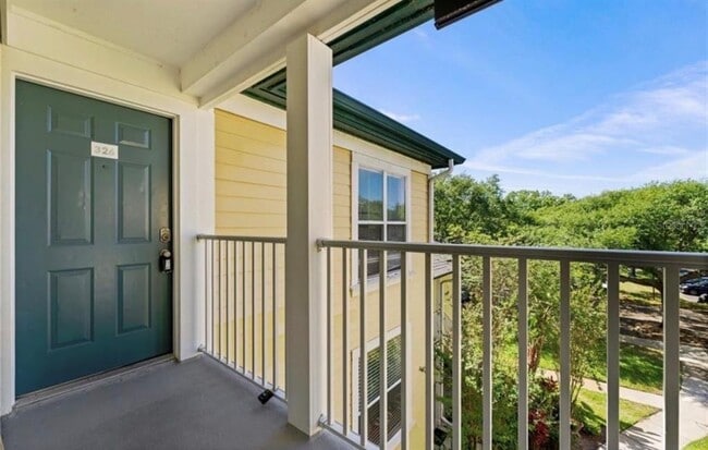 Foto del edificio - 4107 Chatham Oak Ct