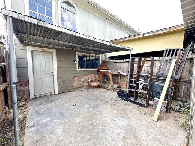 Foto del edificio - 15454 Chipman Ln.