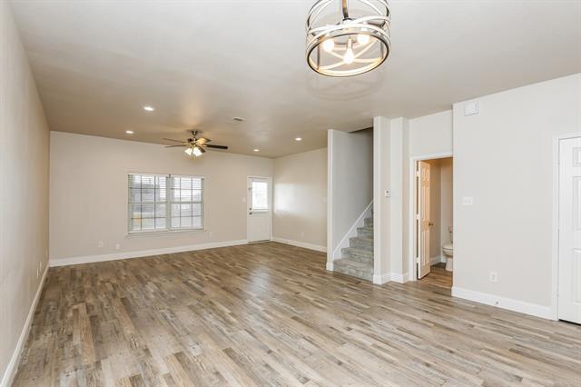 Foto del edificio - 128 Dodge City Ct