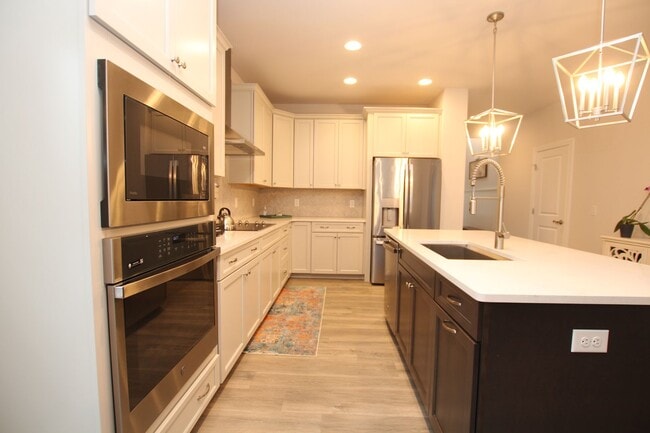 Building Photo - Lewes Seasonal Rental