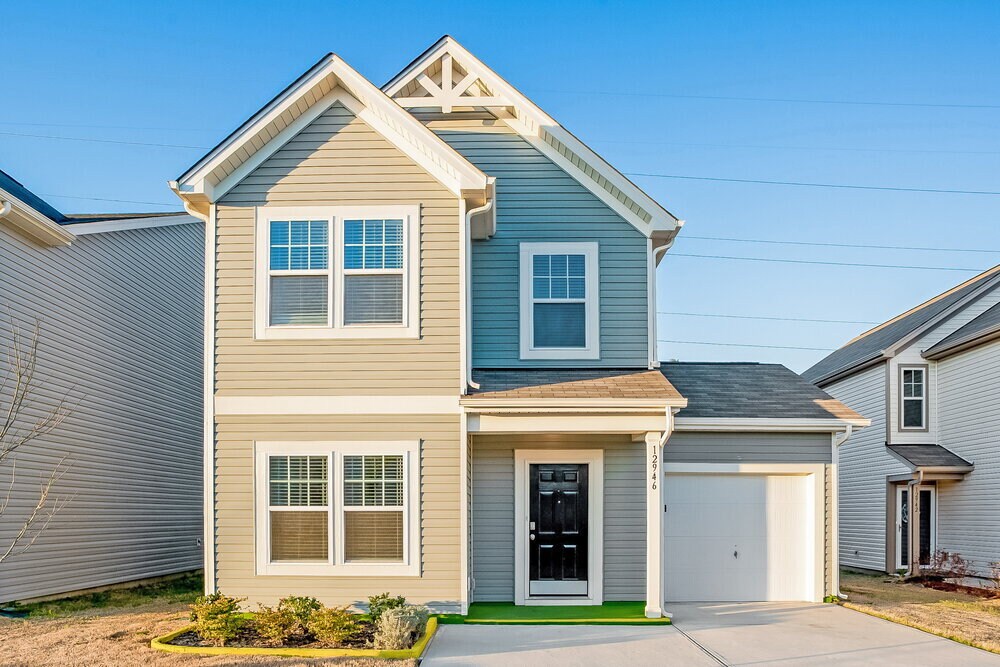 Foto principal - 12946 Hill Pine Rd