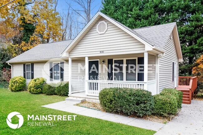 Foto del edificio - 4680 Murray Rd