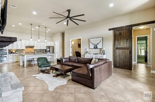 Building Photo - 28534 Tristant Rdg
