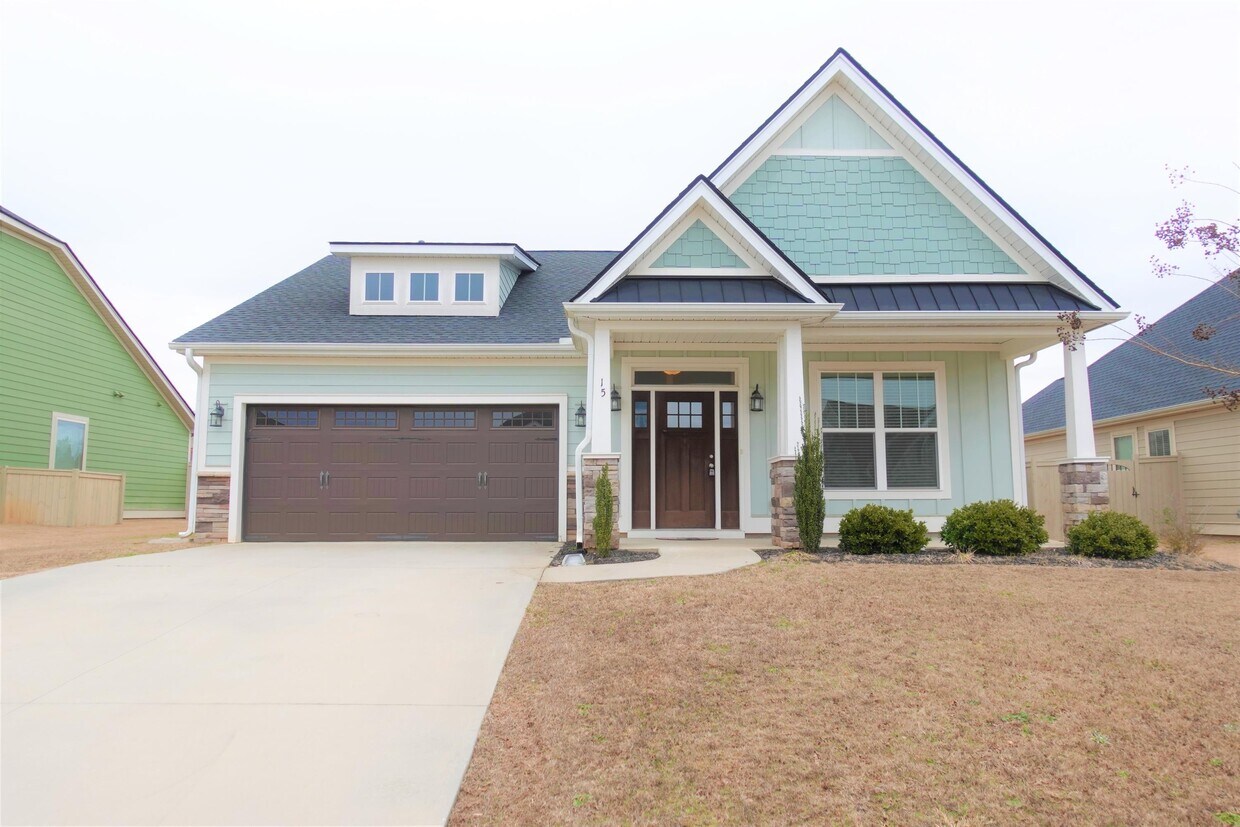 Foto principal - 15 Bishop Lake Way