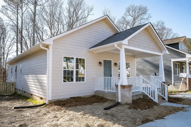 Building Photo - 2612 Holloway St