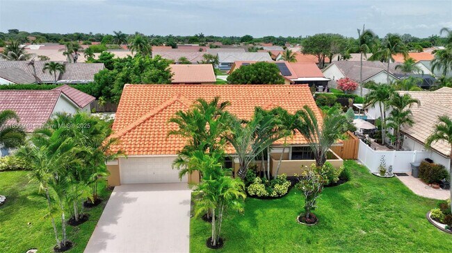Foto del edificio - 9581 El Clair Ranch Rd