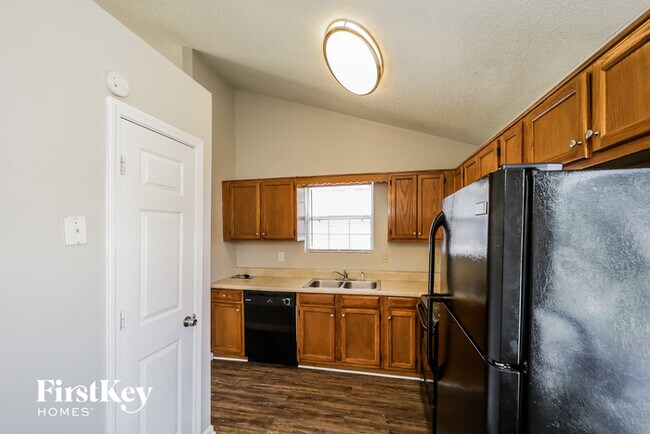 Building Photo - 2585 Stardust Trail