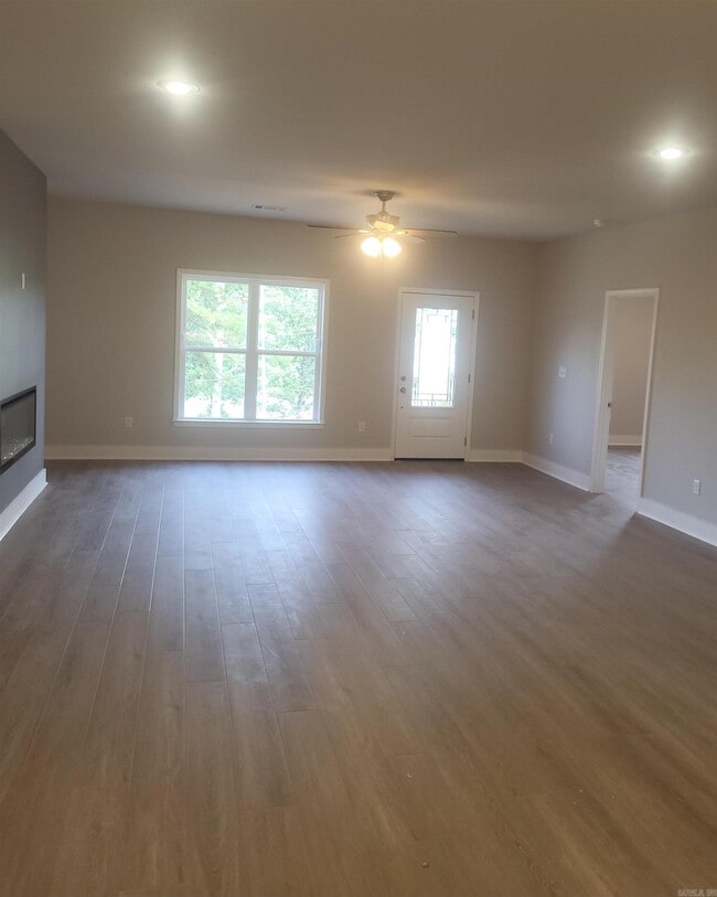 Building Photo - 1801 Aldersgate Rd
