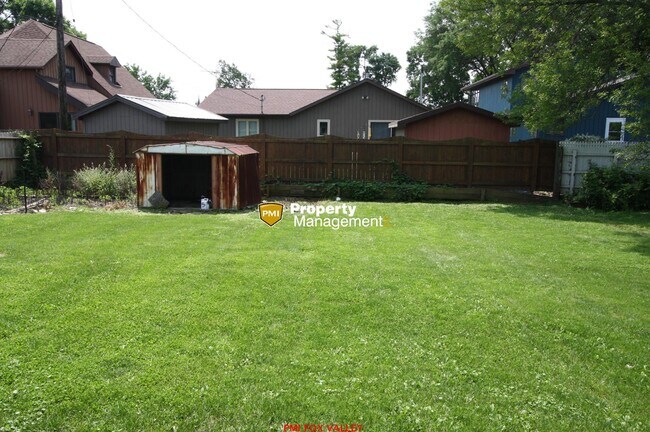 Foto del edificio - 863 1st St