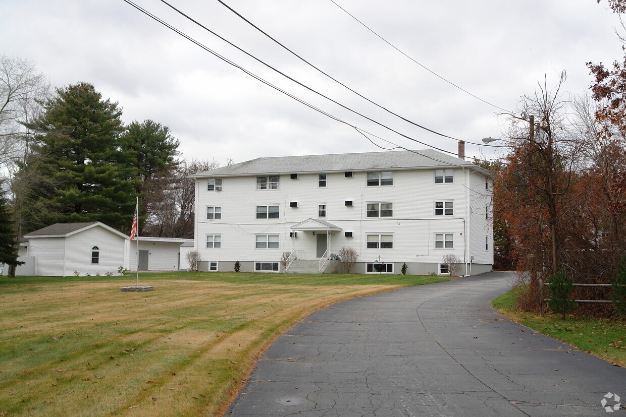 216 Green St, North Smithfield, RI 02896 Apartments in North