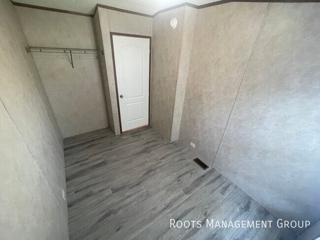 Building Photo - Home Available to Lease - Apply Today!