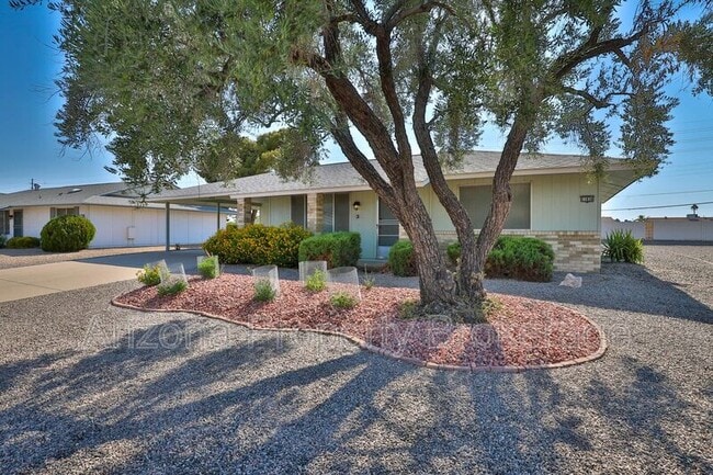 Building Photo - 11838 N Sun Valley Dr