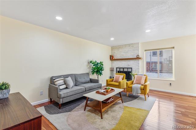 Building Photo - 5145 S Emporia Way