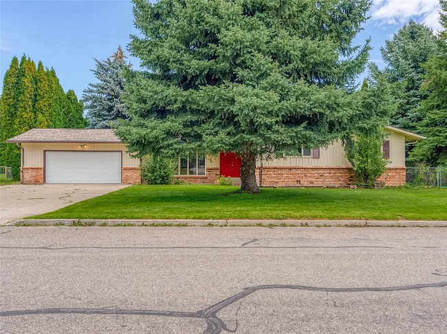 Building Photo - 125 Sherry Ln