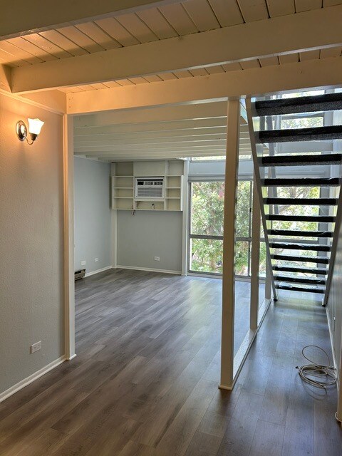Downstairs living space - 1440 Veteran Ave
