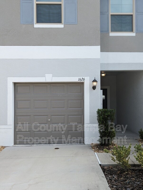 Foto del edificio - 1626 Cassius St