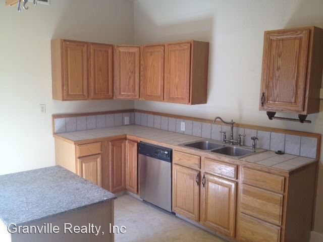 Foto del edificio - 3 br, 2 bath House - 734 E. Peralta Way