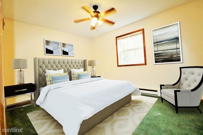 Building Photo - 2 br, 1 bath Apartment - 274 Dimmick Rd